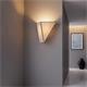 Aplique de Pared Triangular en Lino Blanco | Serie RITA