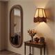 Aplique de Pared Blanco y Marrón con Flecos | Serie YARA II